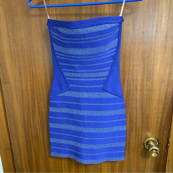 Marciano by Guess Blue Shimmer Strapless Tube Striped Bodycon Bandage Mini Dress - Picture 2 of 6